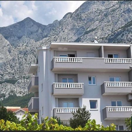 Apartments Villa Nova With Pool Makarska Ngoại thất bức ảnh